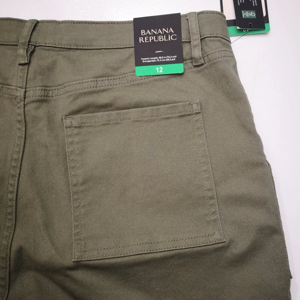 NWT Banana Republic Lades Size 12 Army Green Zipper & Button Closure Chino Pants - Picture 12 of 15
